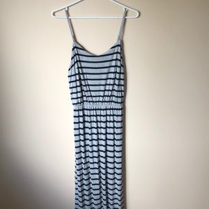 Gap max dress